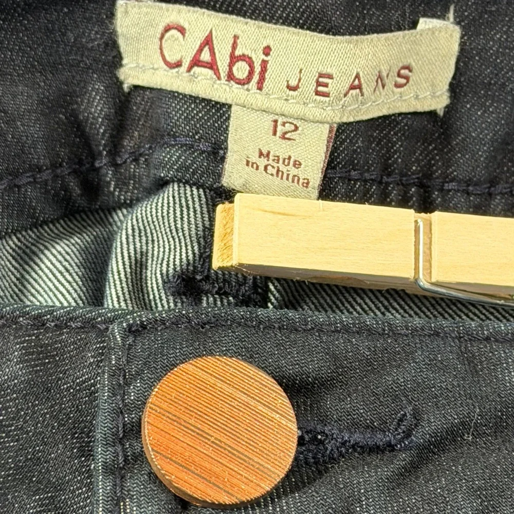 Cabi Jeans Farrah Dark Wash Blue Flare Wide-Leg Style 146R Size 12 NWOT - Picture 3 of 8